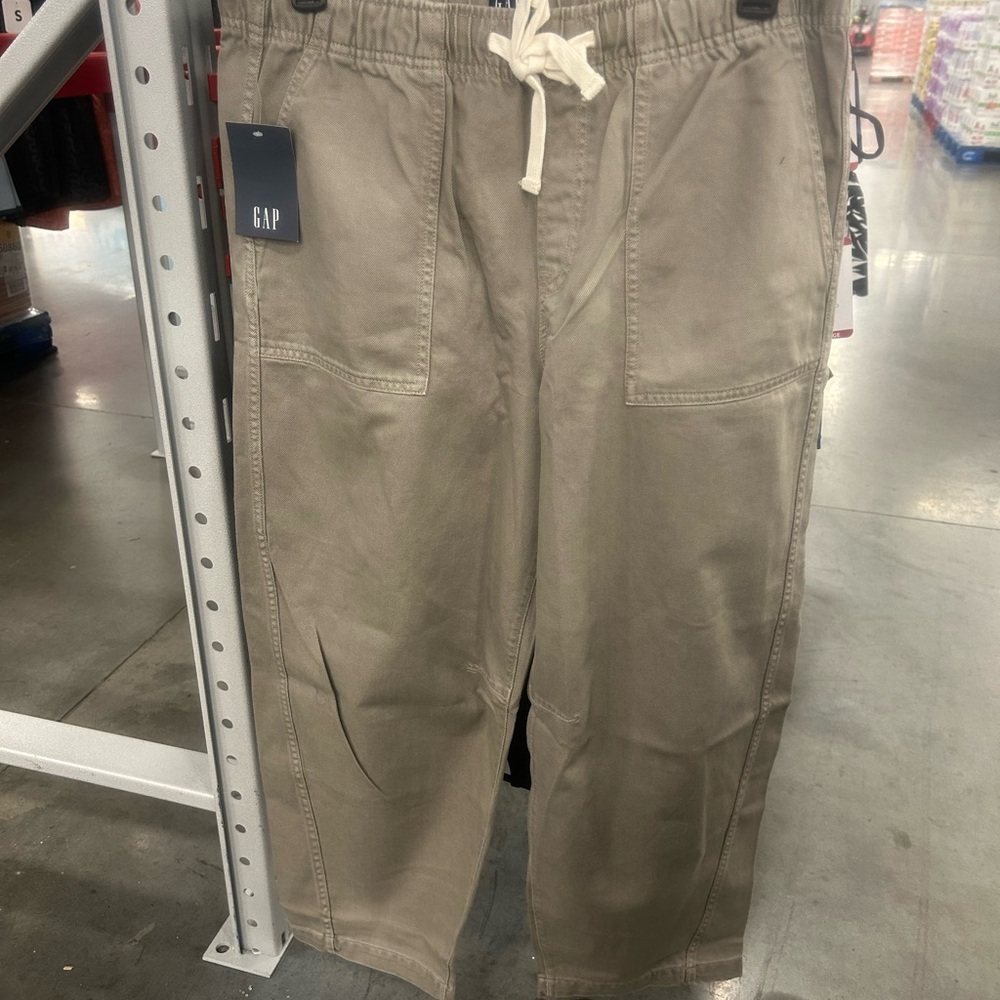 Gap pull on barrel pants khaki nwt